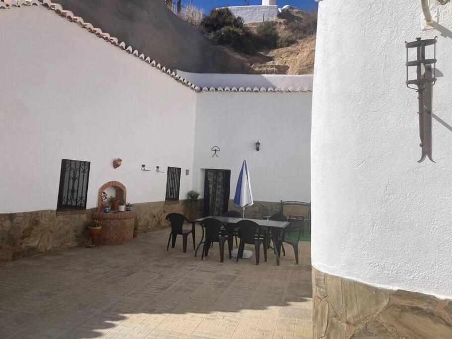 Vila Casa Cueva Rural Estacion De Guadix Exteriér fotografie