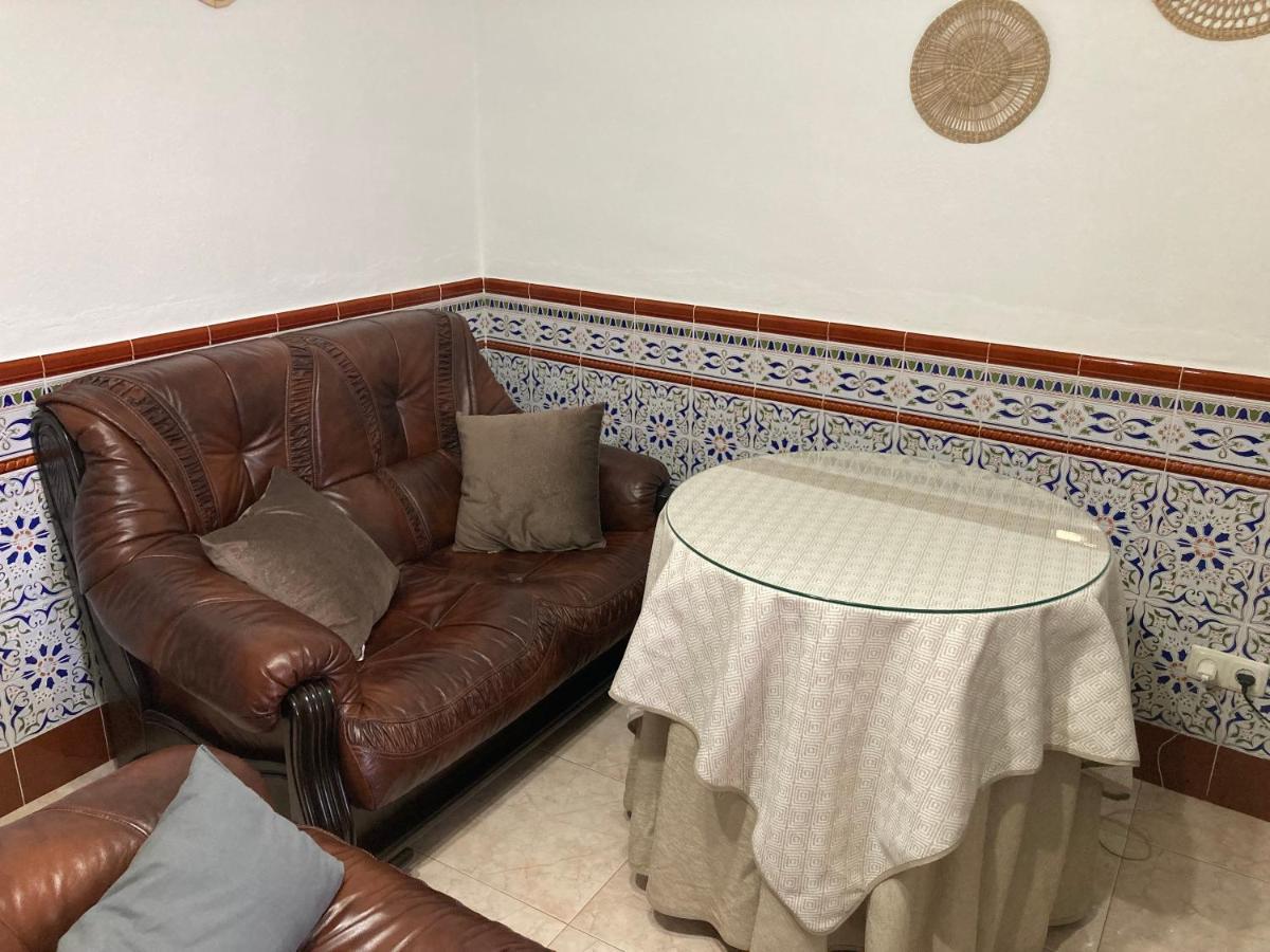 Vila Casa Cueva Rural Estacion De Guadix Exteriér fotografie